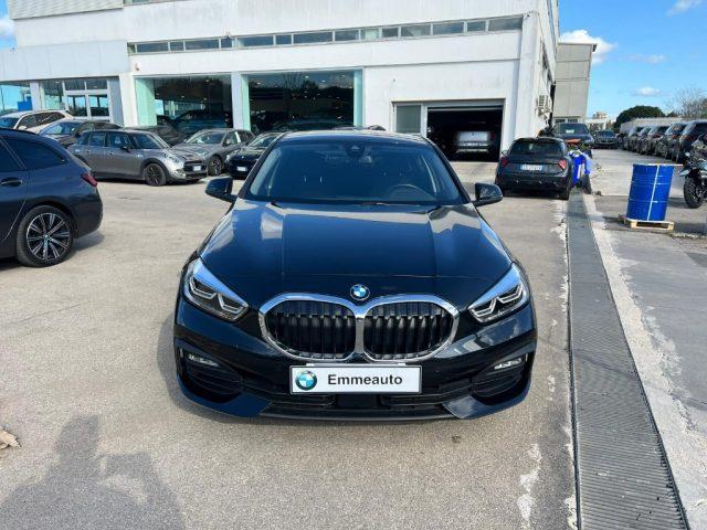 BMW 116 i 5p. Business Advantage