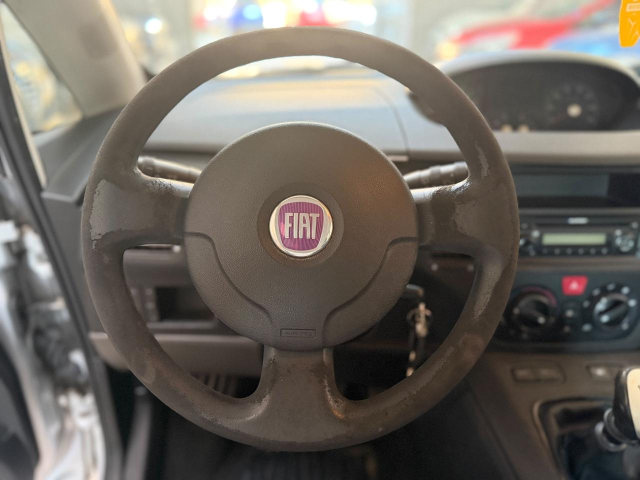 Fiat Idea 1.2 16V BlackLabel