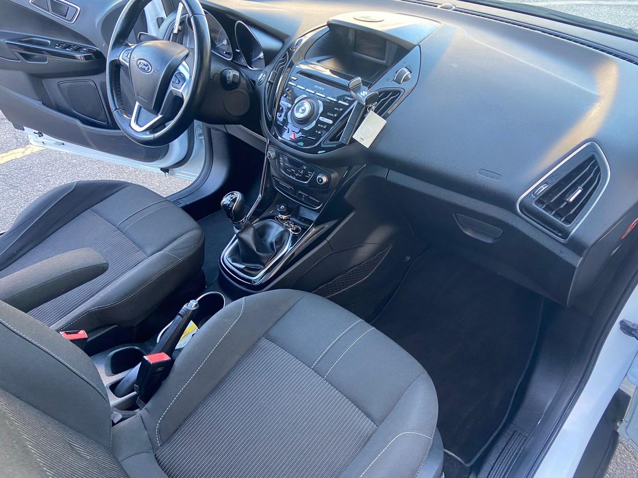 Ford B-Max 1.0 EcoBoost Titanium