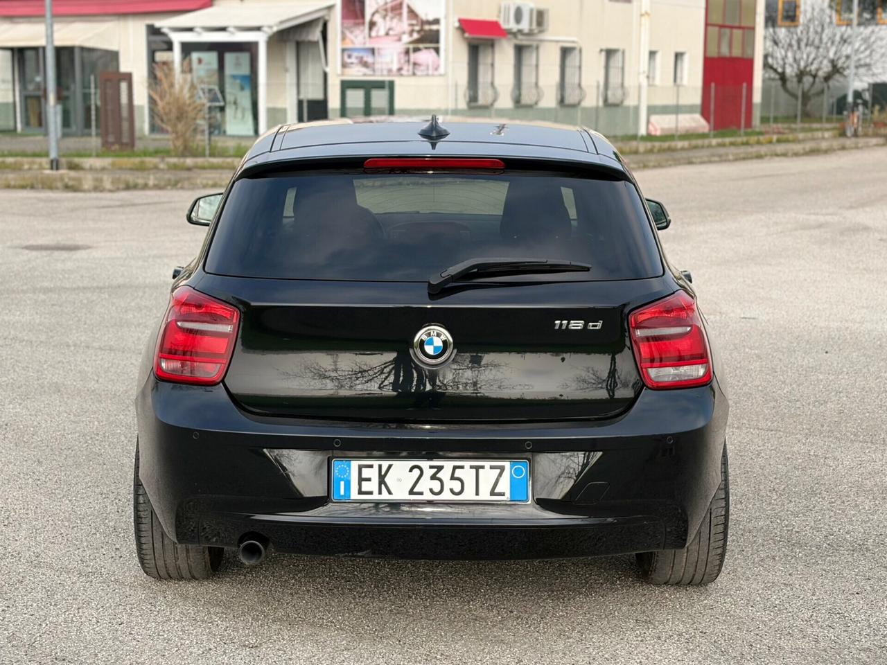 Bmw 118d 5p. Sport 2011