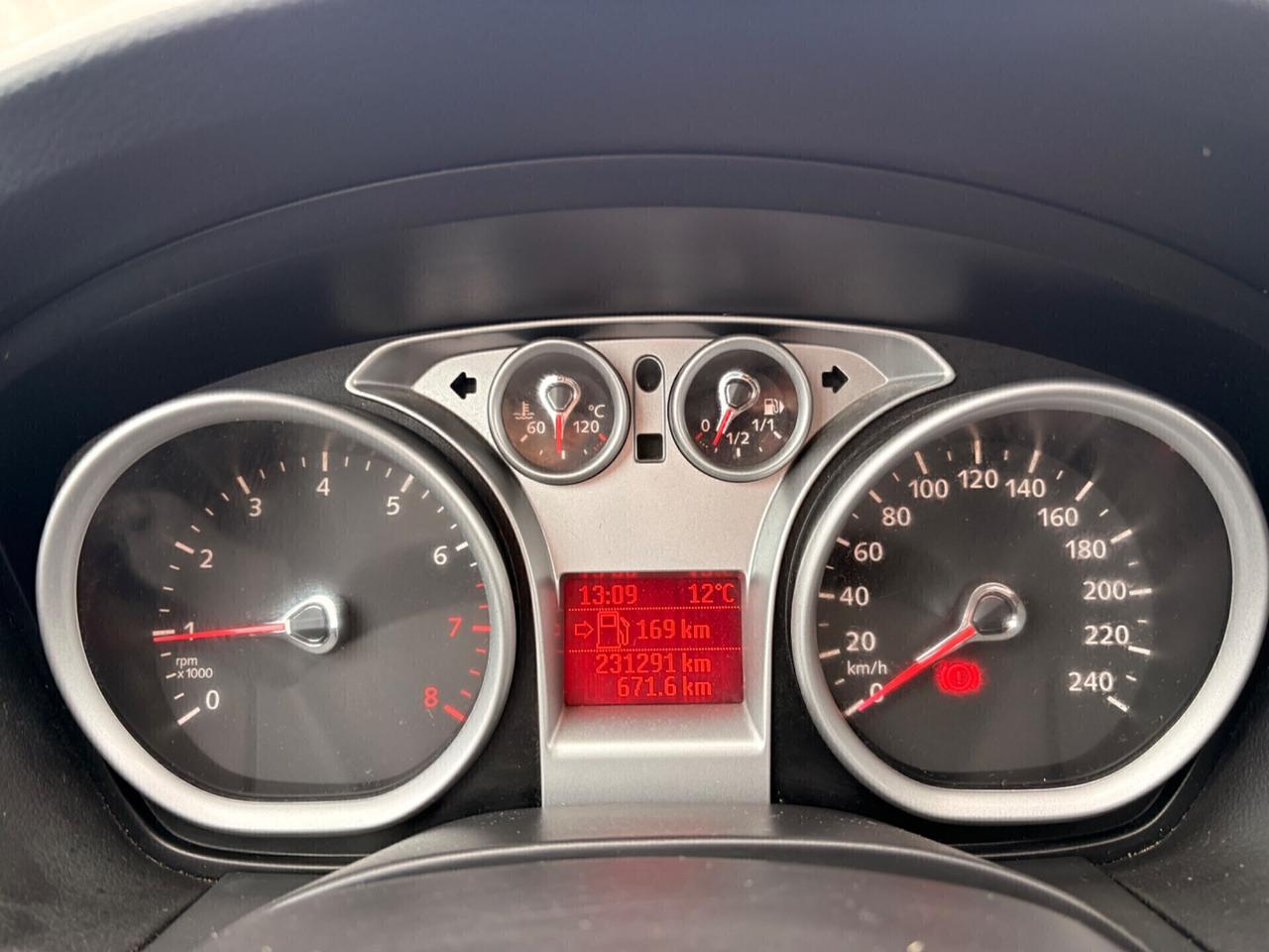 Ford Focus 2.0 (145CV) 5p. Bz.- GPL Tit.
