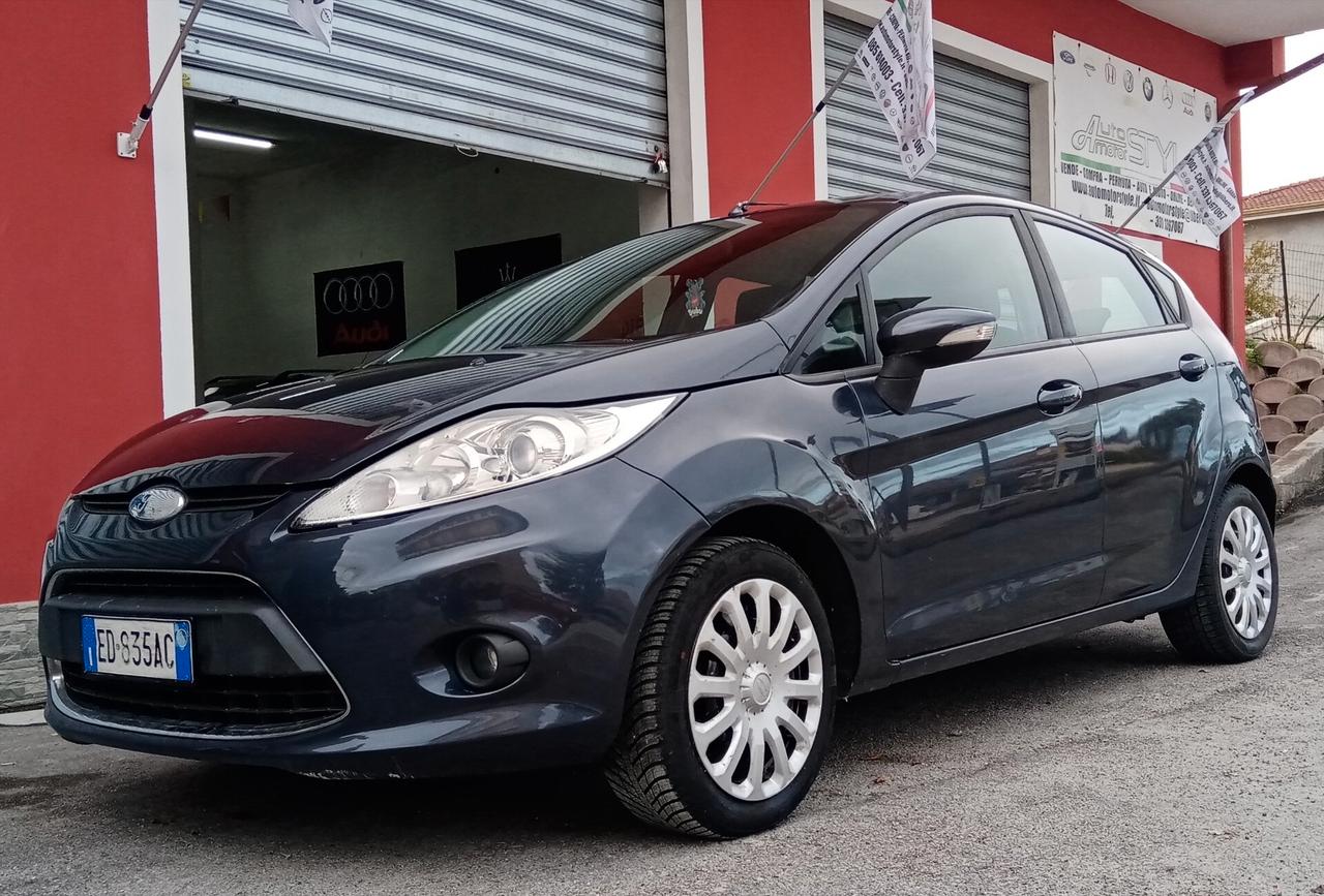 Ford Fiesta 1.4 TDCi 5p. Titanium