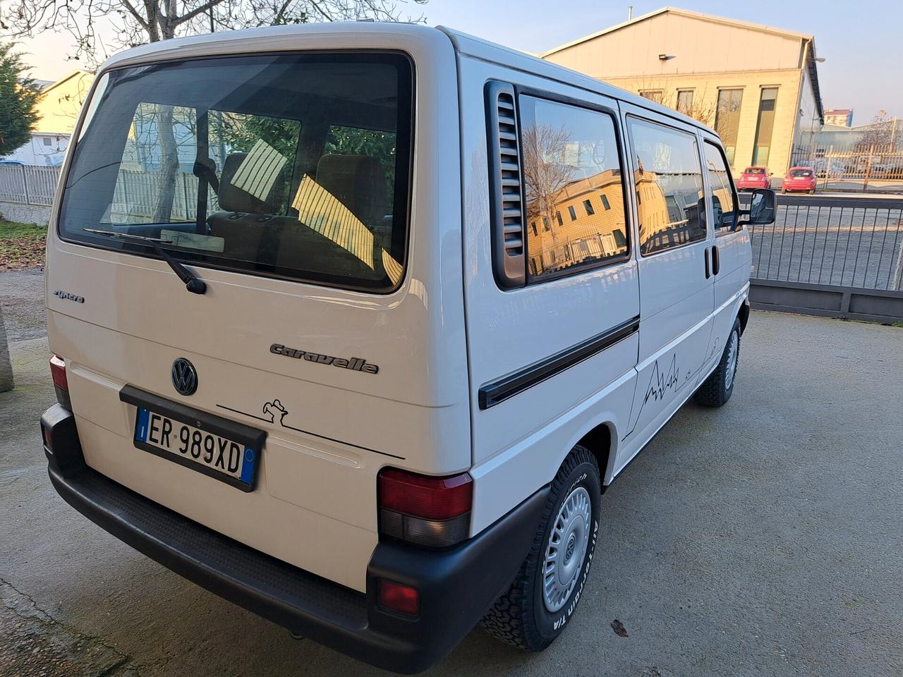 Volkswagen T4 caravelle SYNCRO 4X4