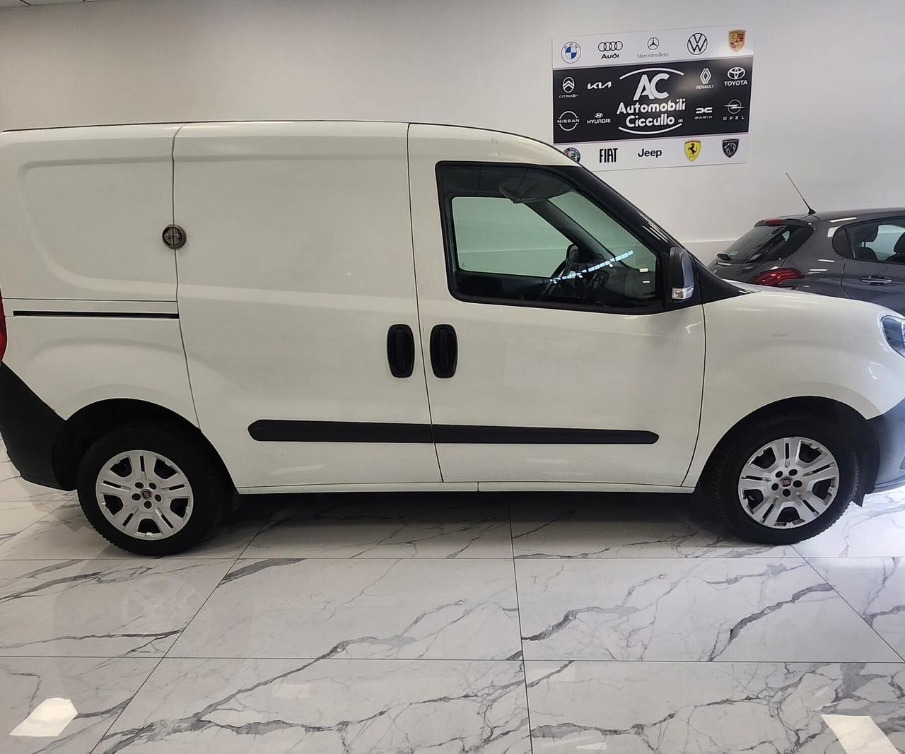 Fiat Doblo Doblò 1.6 MJT 105CV S&S PC-TN Cargo Lou