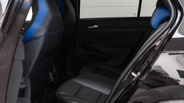 VOLKSWAGEN Golf R BLACK EDITION VENTURI ASSETTO GAR. ESTESA
