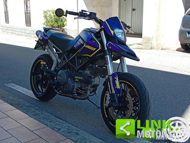 DUCATI Hypermotard 796 2011