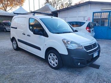 Peugeot Partner 3 Posti Euro 6 IVA COMPRESA