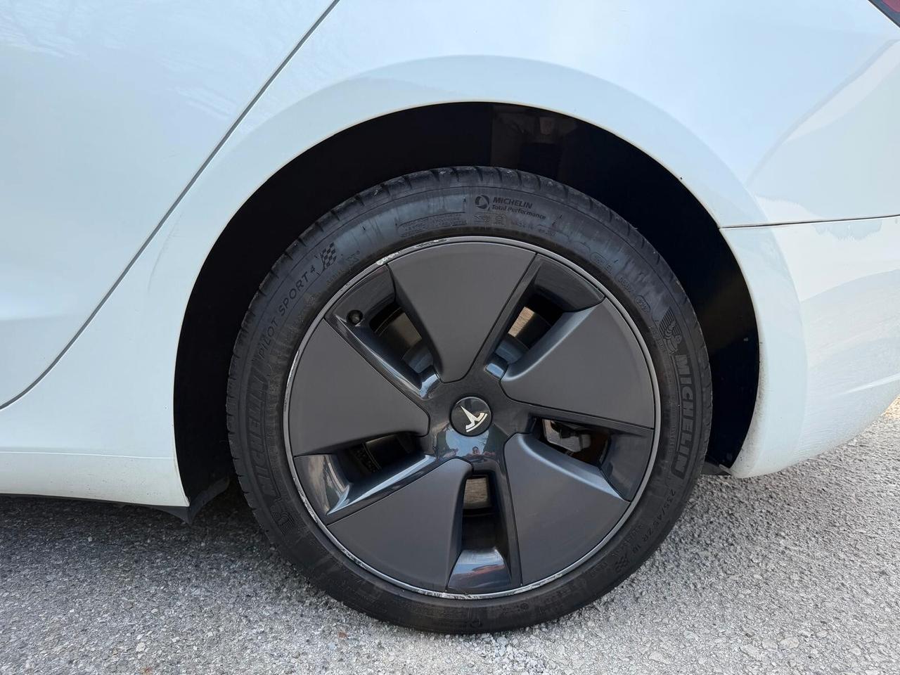 Tesla Model 3 RWD UNICO PROPRIETARIO