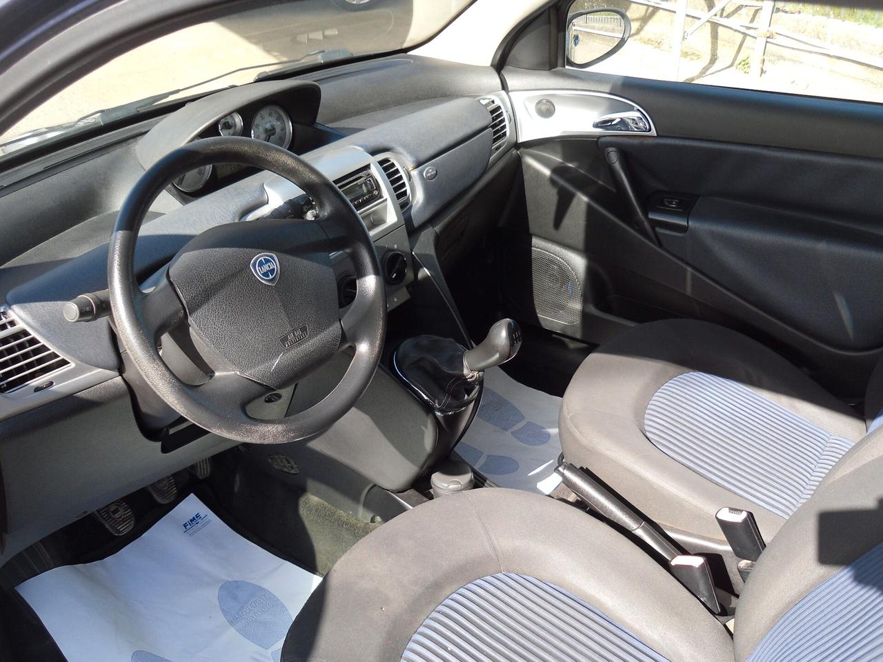 Lancia Ypsilon 1.3 Multijet 75 cv