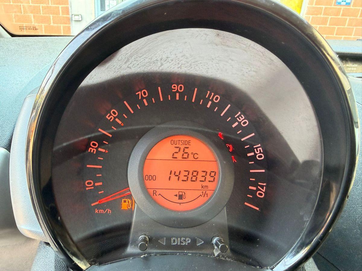 PEUGEOT - 108 - VTi 68 CV 5 porte Allure TOP!