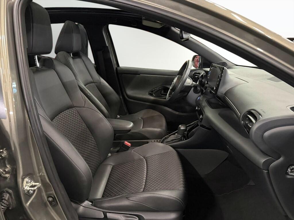 Toyota Yaris 1.5 VVT-iE Hybrid Lounge E-CVT
