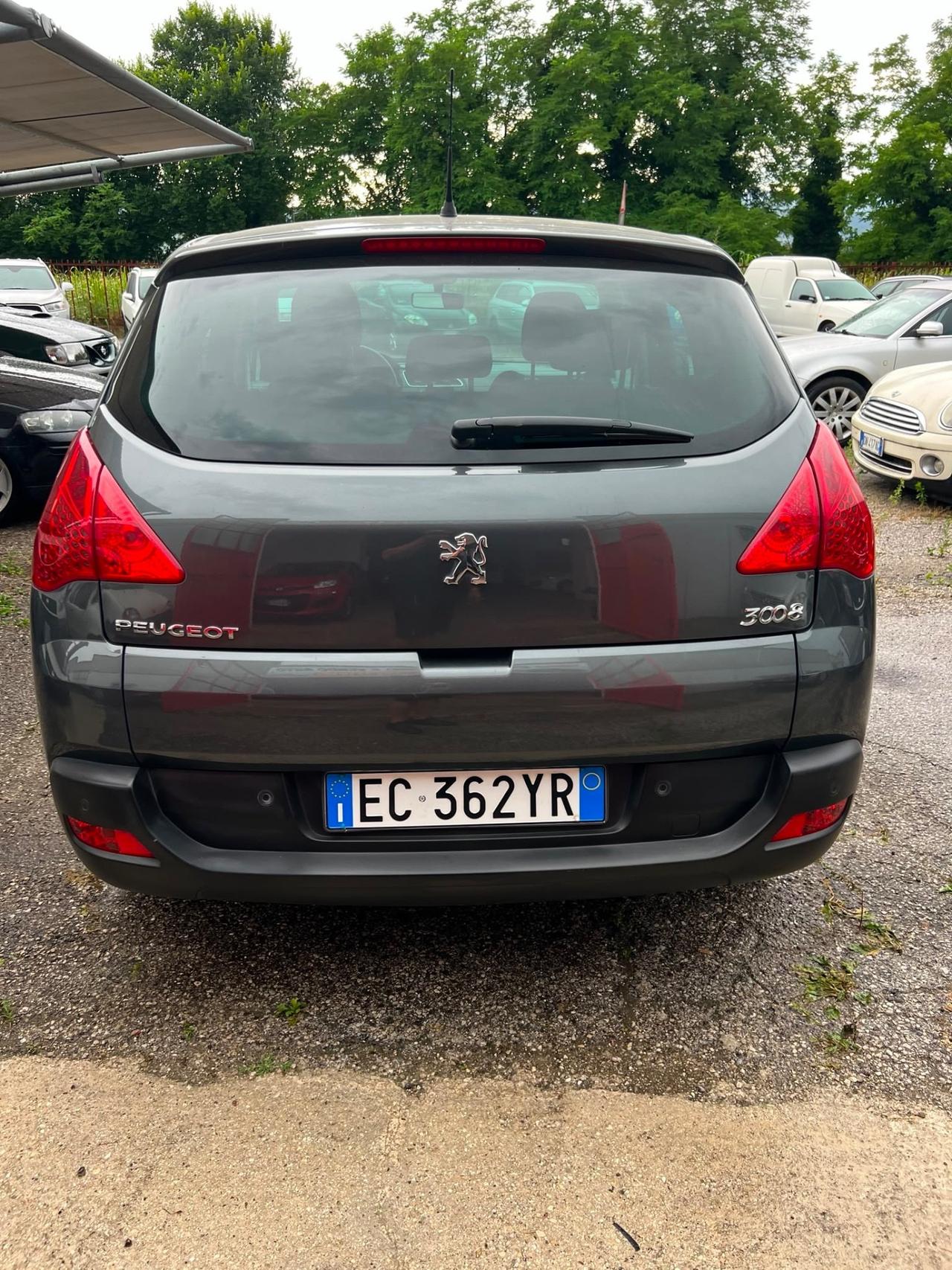 Peugeot 3008 1.6 HDi 110CV Business