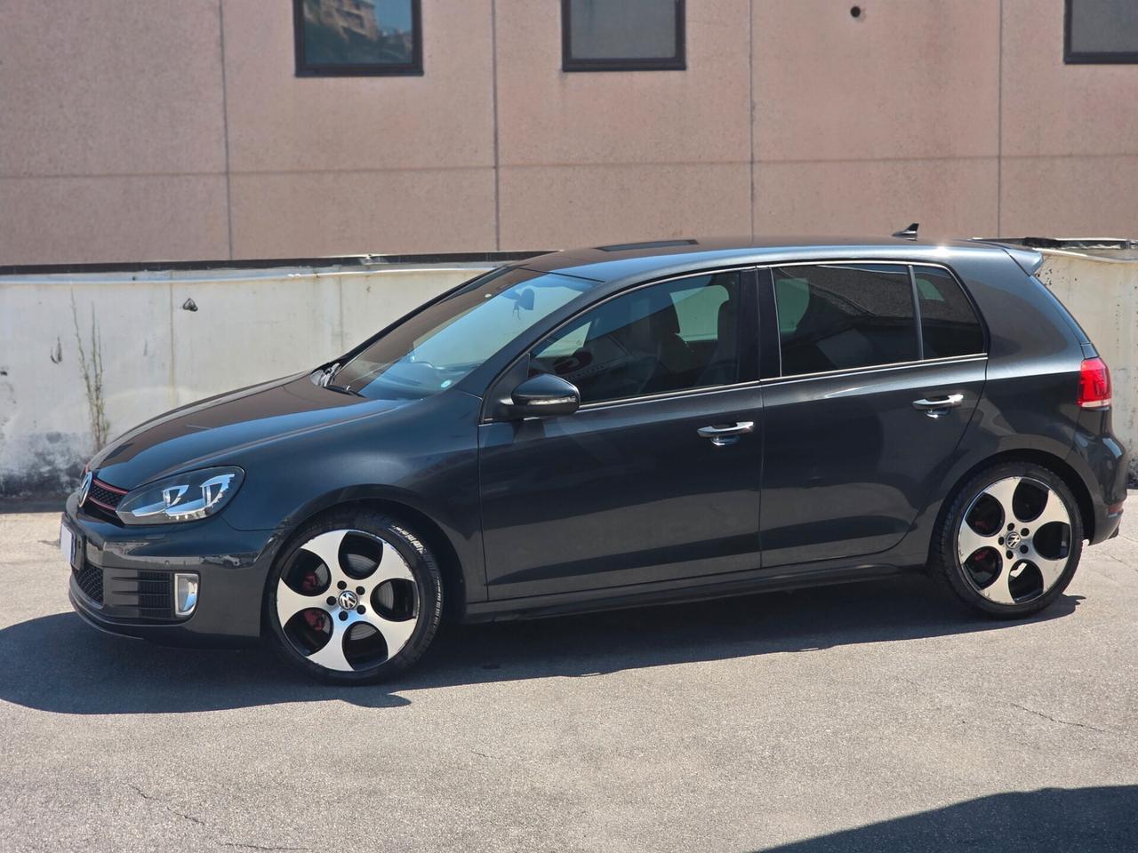 Volkswagen Golf 2.0 TSI 5p. GTI