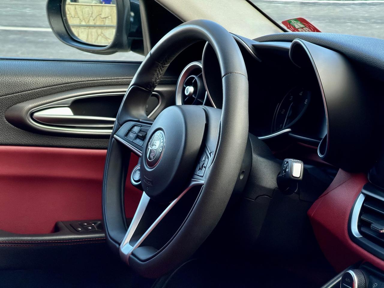 Alfa Romeo Giulia 2.2 JTDM 180 CV Super