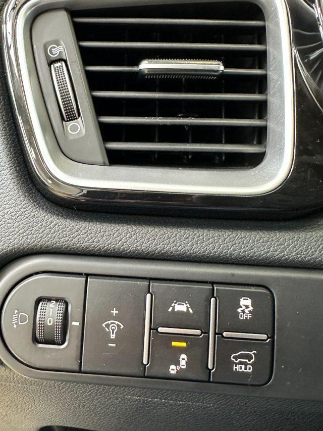 KIA XCeed 1.5 T-GDi 160 CV MHEV DCT High Tech - IVA