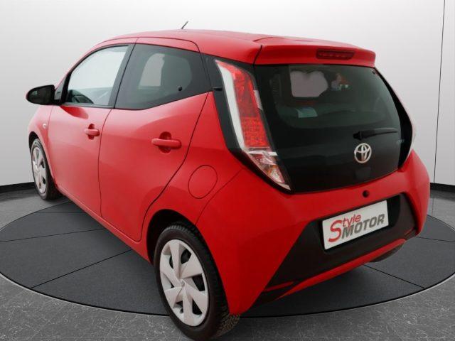 TOYOTA Aygo 1.0 VVT-i 69 CV 5 porte x-cool