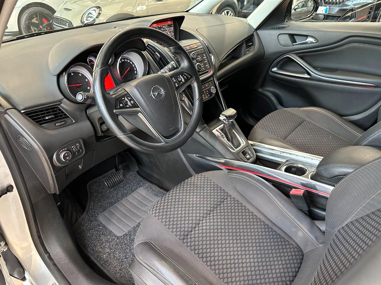 Opel Zafira Tourer 2.0 cdti Cosmo 130cv auto - 7 posti - Euro 6