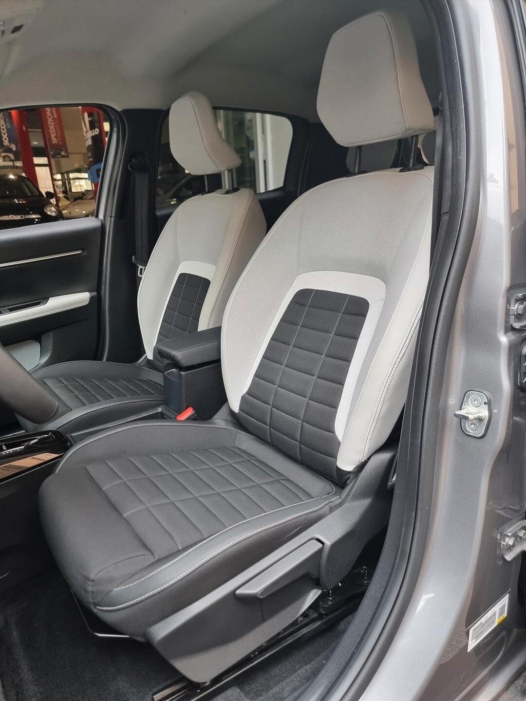 Citroen C3 e-C3 motore elettrico 113 CV Max NESSUN VINCOLO FINANZIAMENTO ADATTA X NEO PATENTATI
