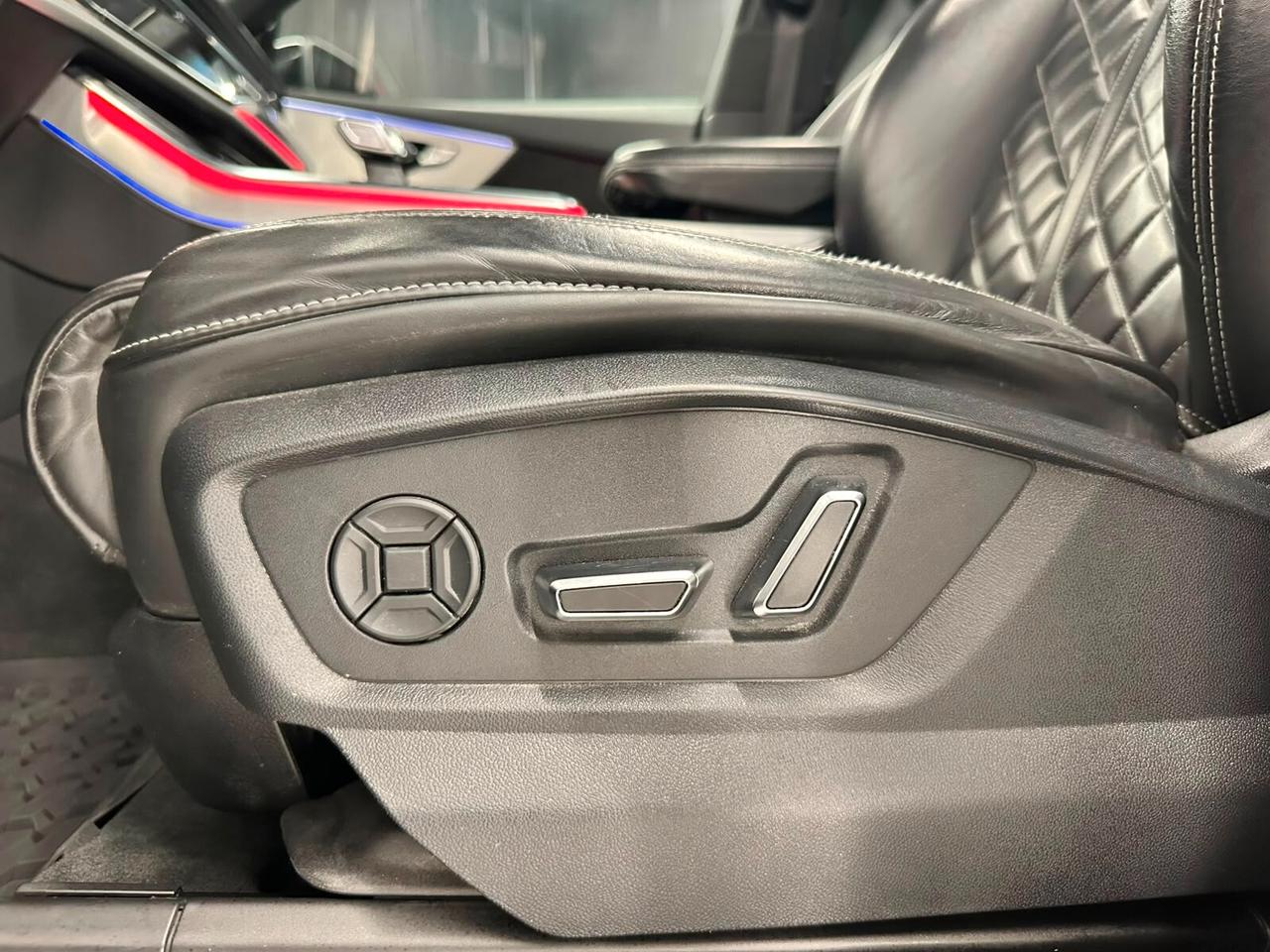 Audi Q8 50 TDI 286 CV quattro 3x S Line Full 2020