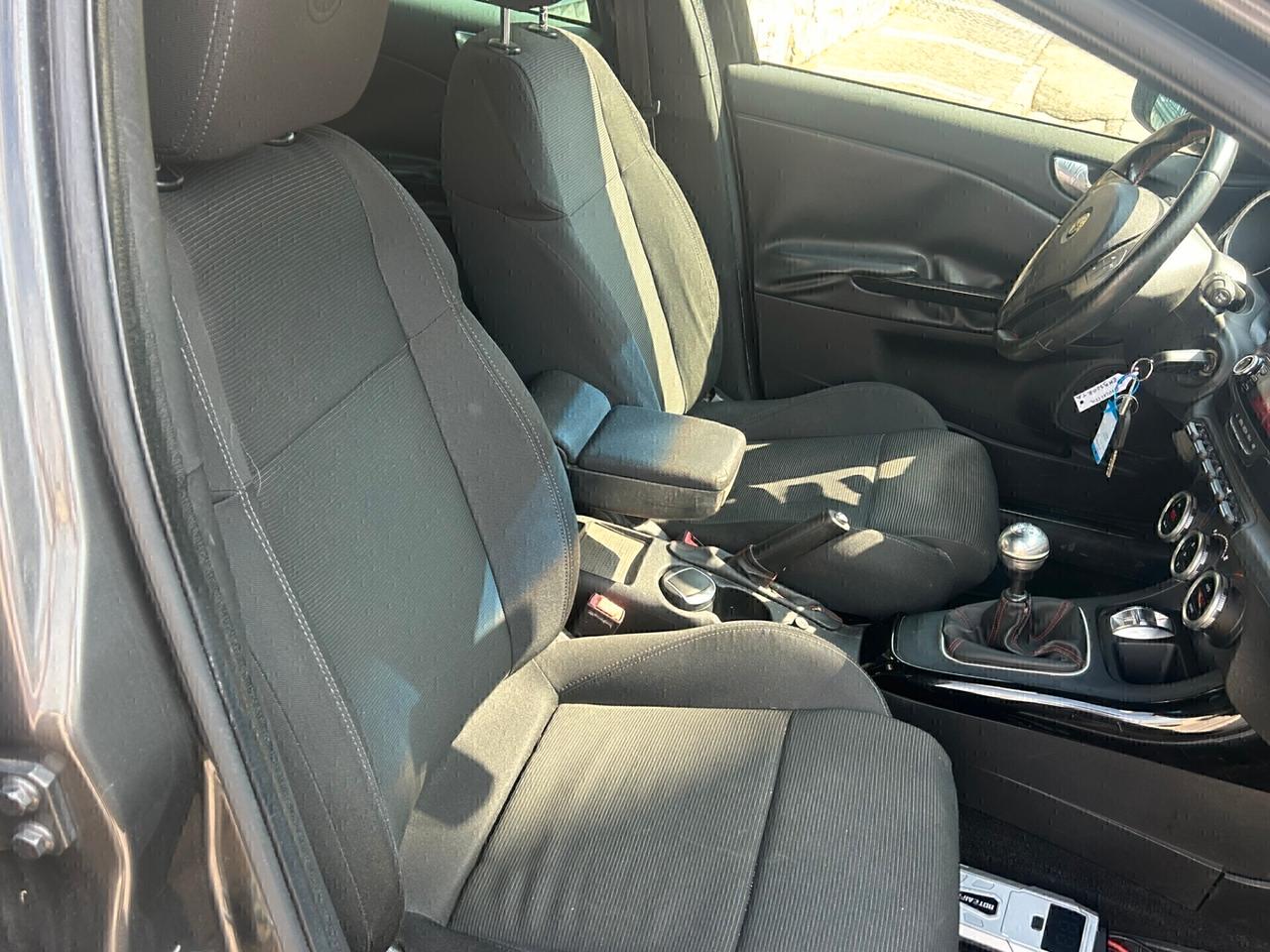 Alfa Romeo Giulietta 2.0 JTDm-2 140 CV Exclusive