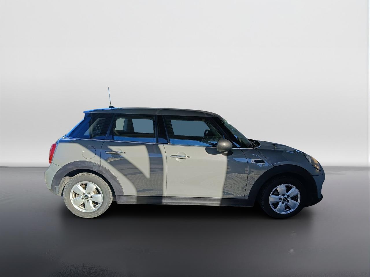 MINI Mini IV F55-F56 2014 - Mini 1.5 One D Boost 5p my18