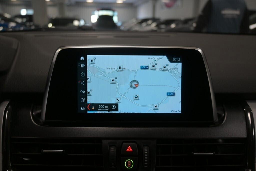 BMW 216D ACTIVE TOURER 116CV 6M. BUSINESS ADVANTAGE ( FARI LED - PELLE - TETTO PANORAMICO APR. - CRUISE - NAVI - PARK ASSISTANT - TELECAMERA POST. )