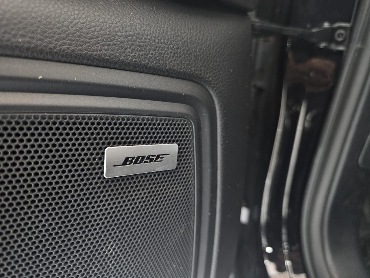 NUOVA PORSCHE MACAN TURBO 2.0 BENZINA 245CV - TETTO PANORAMICO APRIBILE