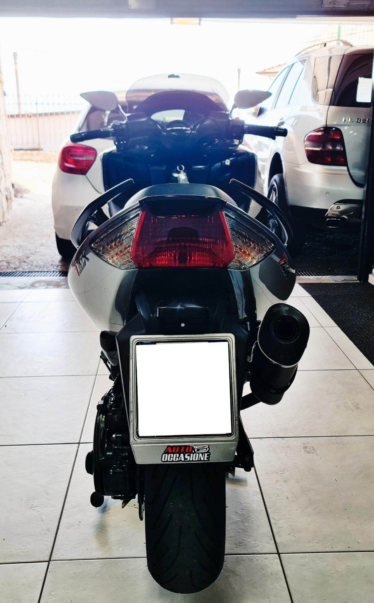 Yamaha T-Max Xp 500 Dark Giannelli