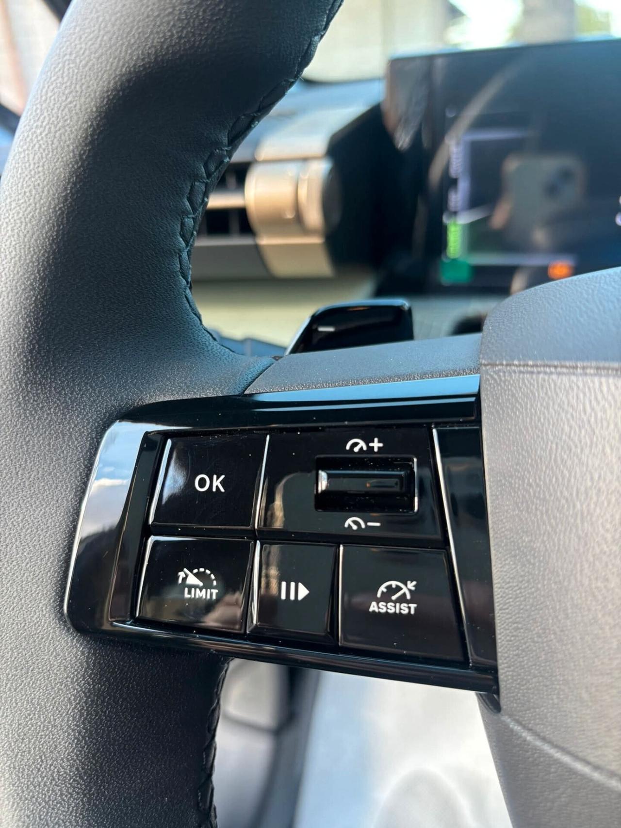 Lancia Ypsilon 1.0 FireFly 5 porte S&S Hybrid Gold//