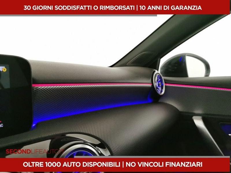 Mercedes-Benz Classe A A 180 d Sport Night edition auto