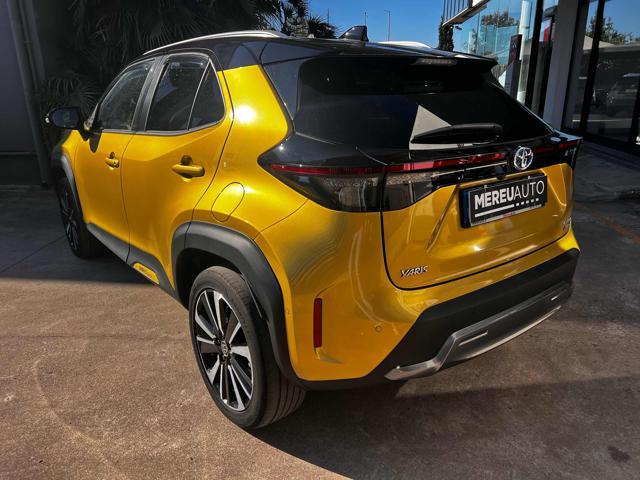TOYOTA Yaris Cross 1.5 Hybrid 5p. E-CVT AWD-i Premiere