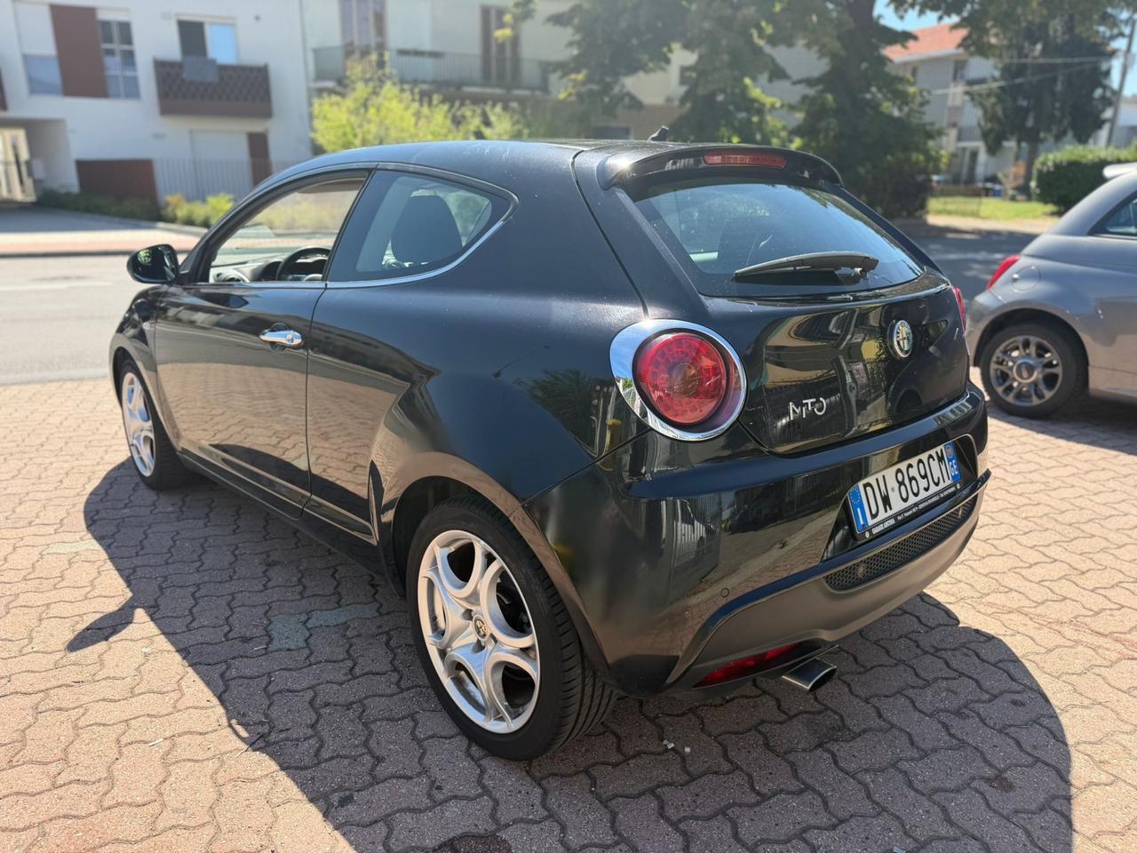 Alfa Romeo MiTo 1.6 JTDm 16V Distinctive Sport Pack