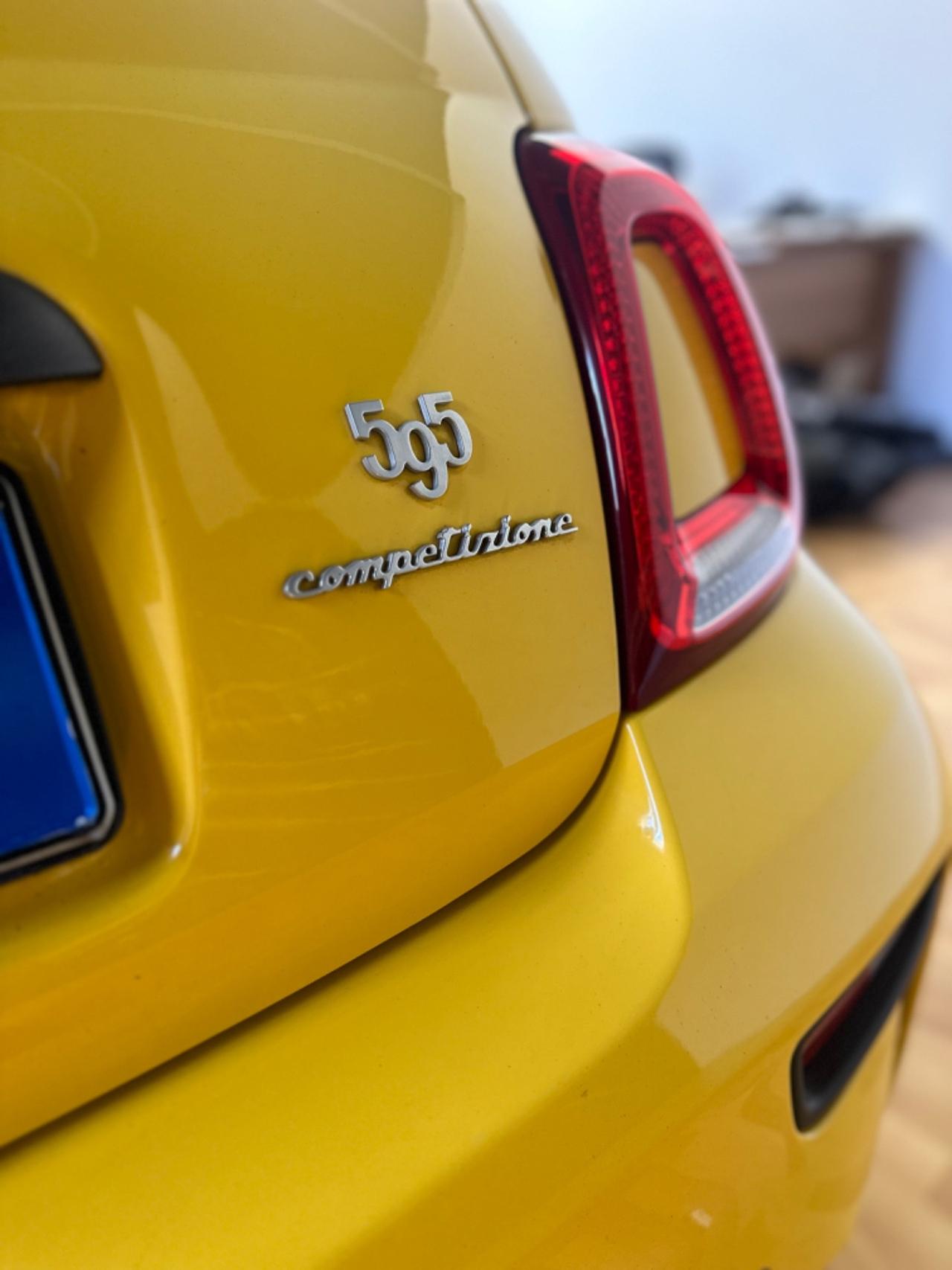 Abarth 595 1.4 Turbo T-Jet 180 CV Competizione