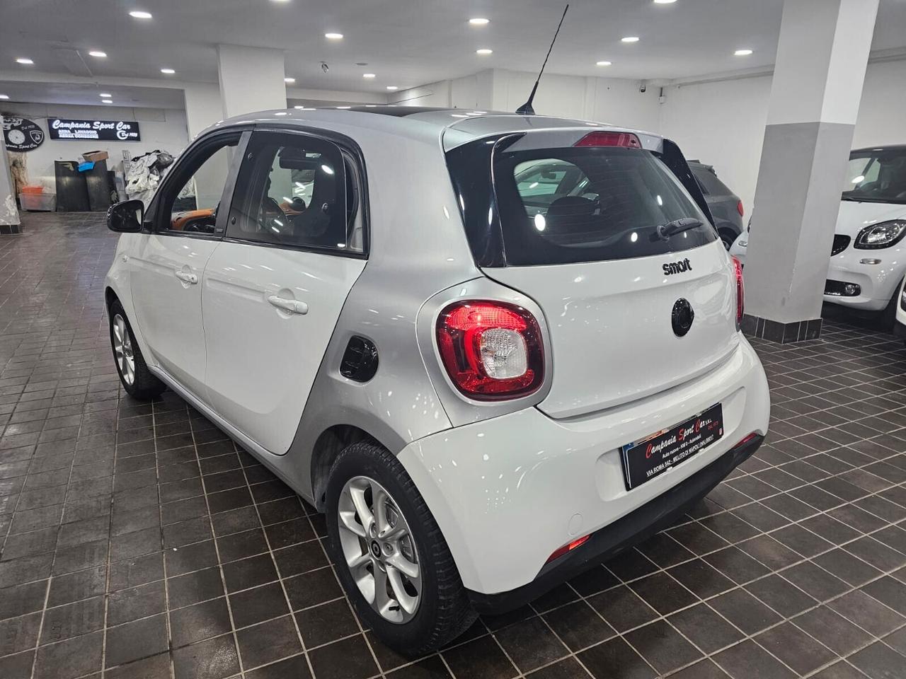 NUOVA SMART FORFOUR PASSION EDITION 1.0 TURBO BENZ 71CV