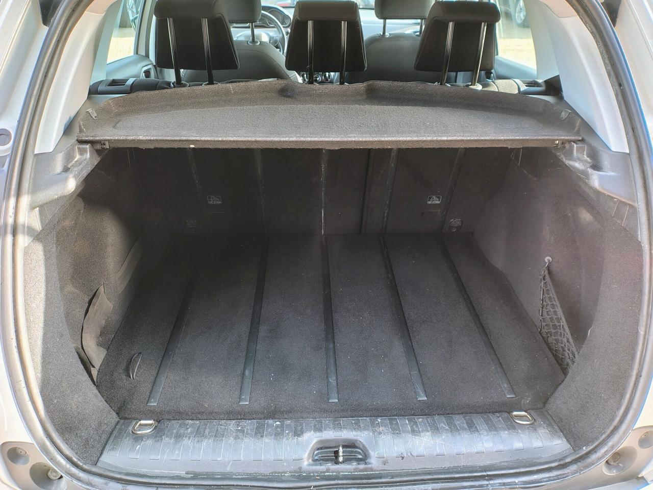 Peugeot 2008 1.2 VTi 82CV Allure