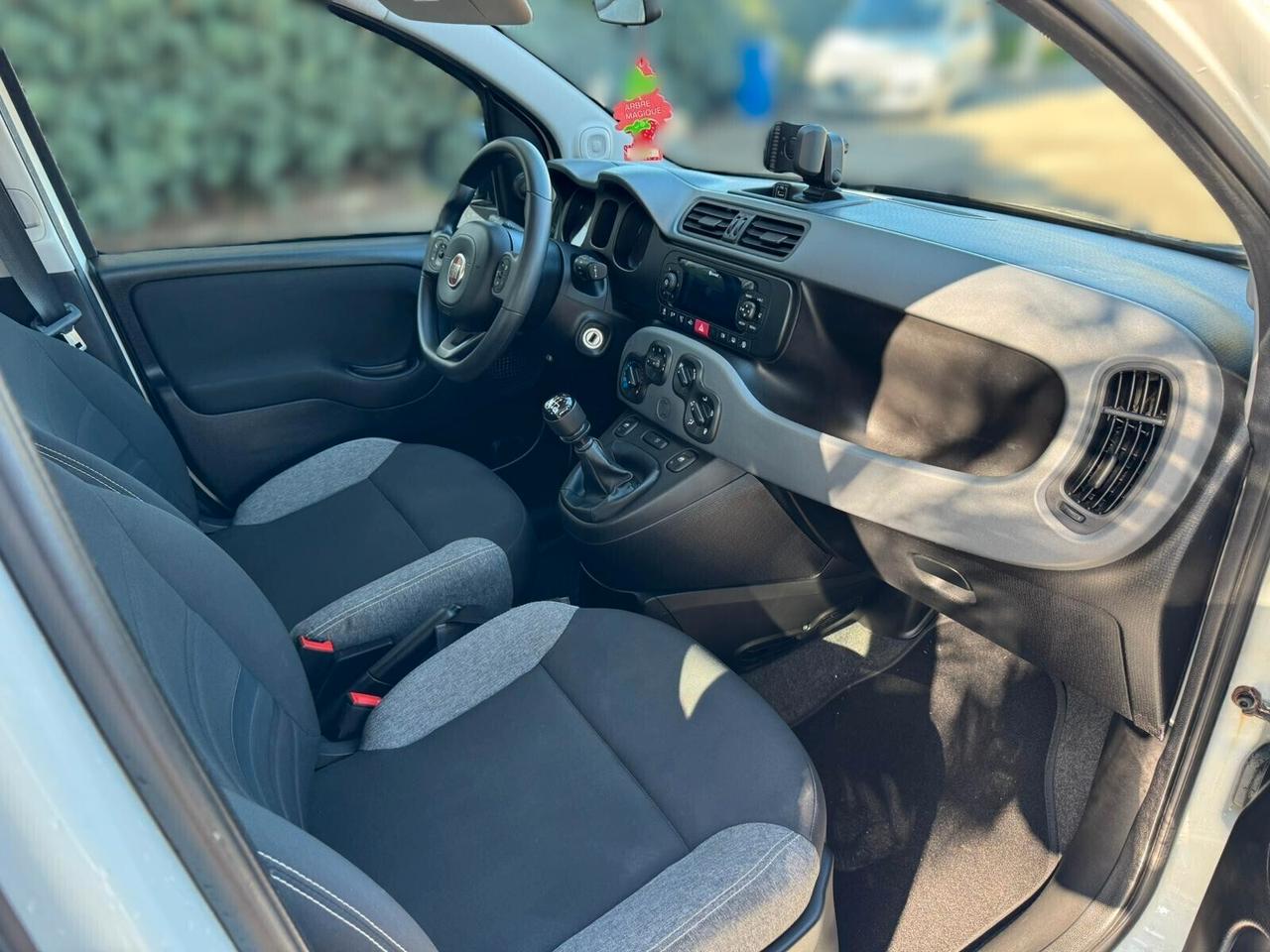 Fiat Panda aziendale fiat hybrid accessoriata garanzia