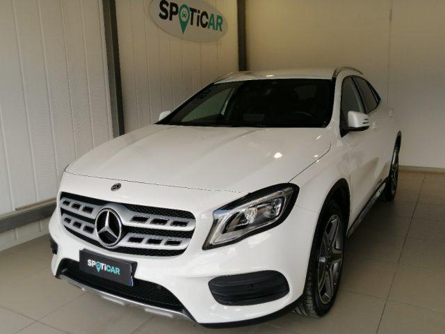 MERCEDES-BENZ GLA 200 d Automatic Premium