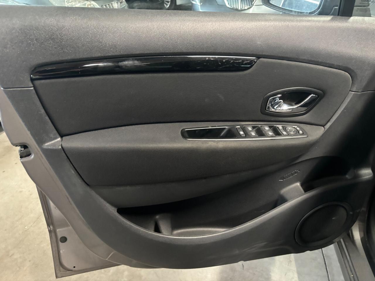 Renault Scenic XMod 1.5 dCi 110CV Wave