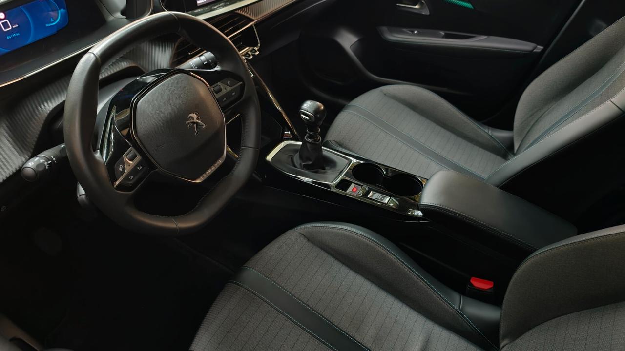 Peugeot 208 PureTech 100 Stop&Start 5 porte GT S