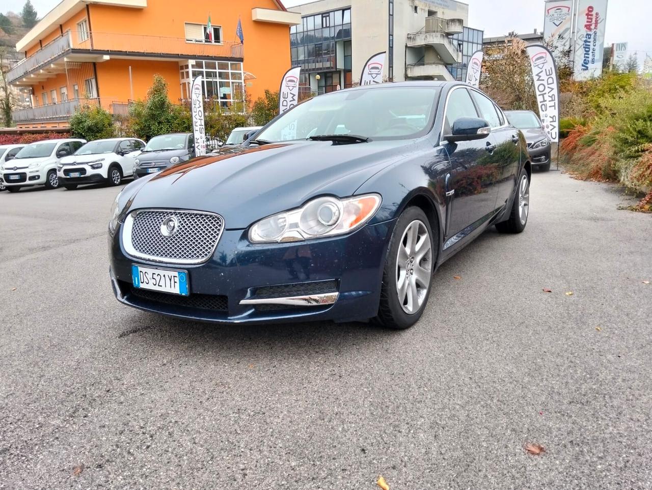 Jaguar XF 2.7D V6 Premium Luxury