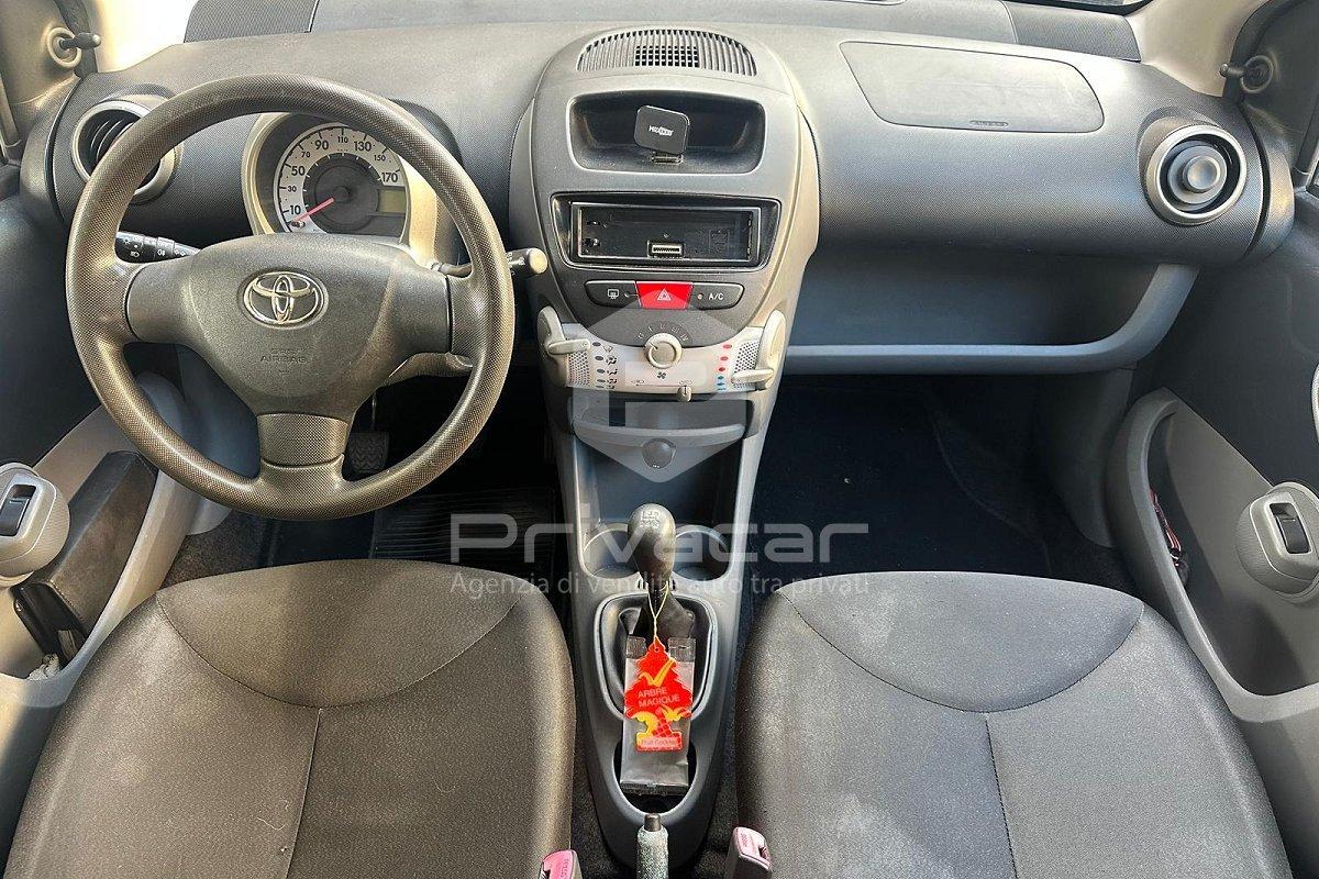 TOYOTA Aygo 1.0 12V VVT-i 5 porte