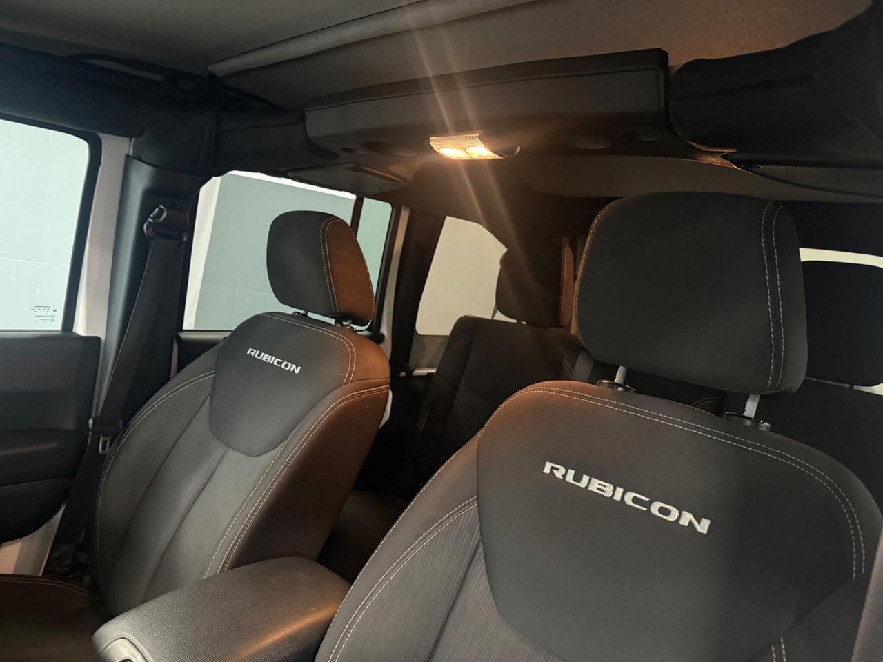 Jeep Wrangler 2.8 CRD DPF Rubicon Auto Soft Top Lungo