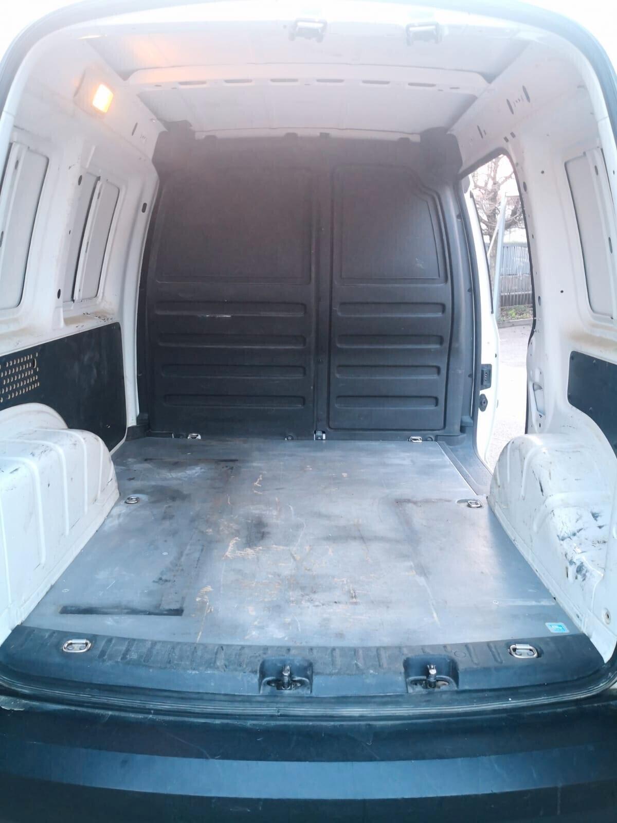 Volkswagen Caddy 2.0 TDI 122 CV 4Motion ***PREZZO 9.700 + IVA***