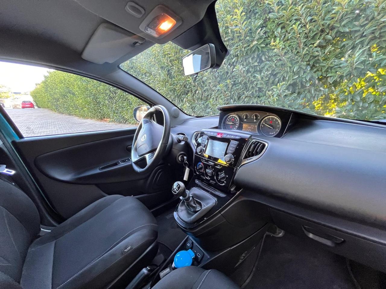 Lancia Ypsilon 1.0 FireFly 5 porte S&S Hybrid Maryne