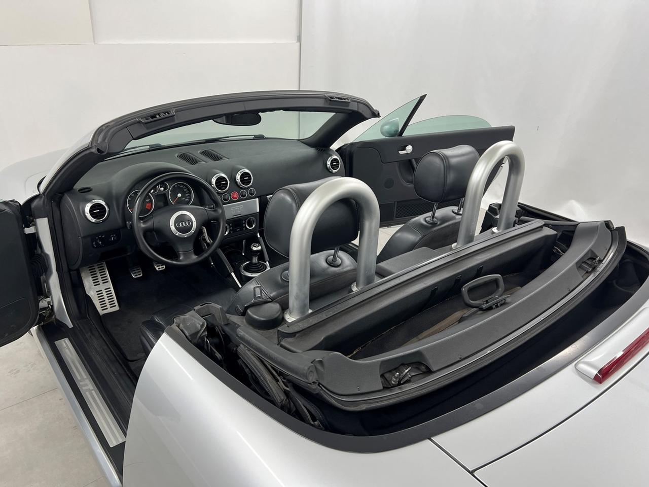 AUDI TT I 1998 Roadster TT Roadster 1.8t 150cv