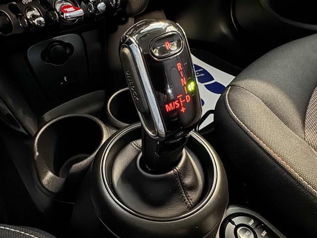 MINI Cooper 1.5 Cooper Camden 5 porte Cambio Automatico