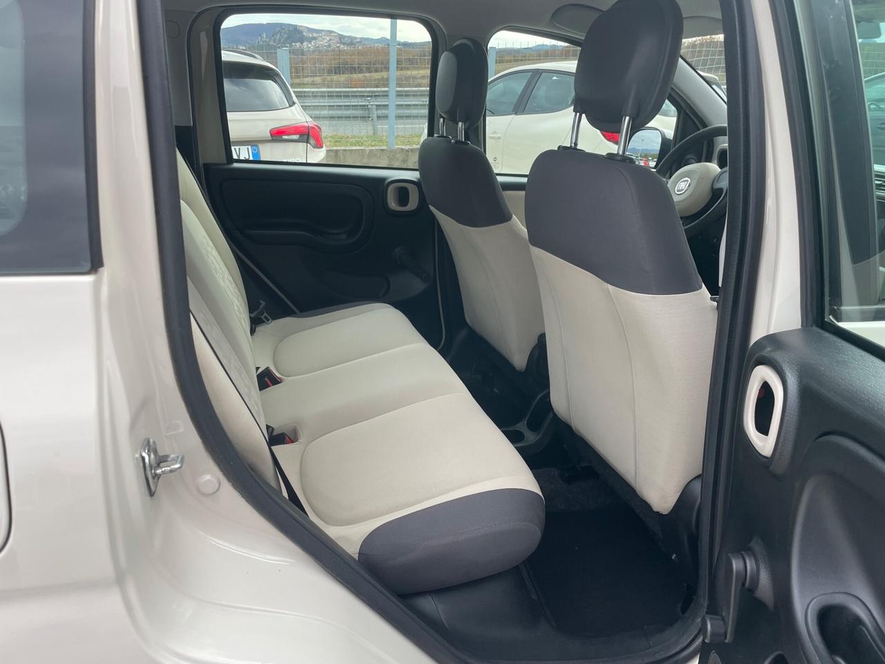 Fiat Panda 0.9 TwinAir Turbo Natural Power Lounge