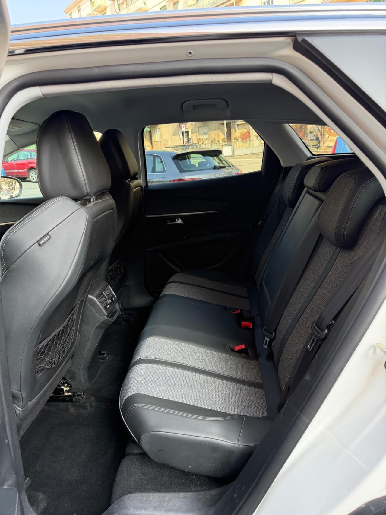 Peugeot 3008 PureTech Turbo 130 S&S Allure