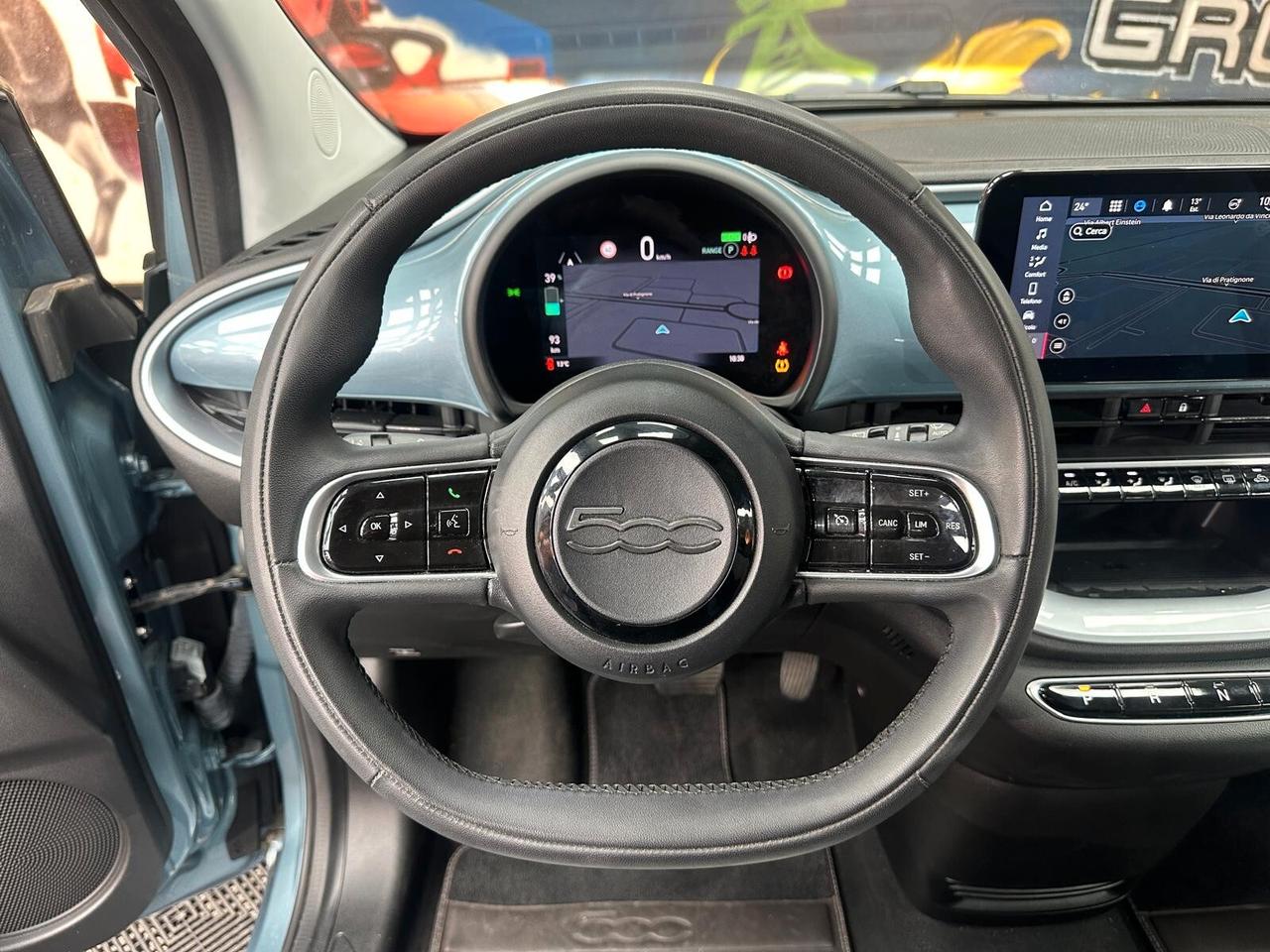 Fiat 500e Cabrio 42 kWh Icon (936)