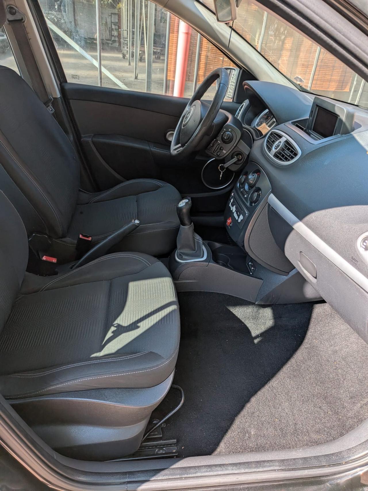 Renault Clio 1.2 16V 5 porte GPL Dynamique